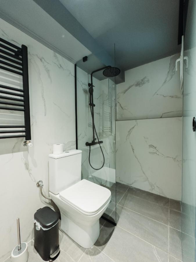 Blackhaus Family And Friends Deluxe Apartment Thessaloníki Eksteriør bilde